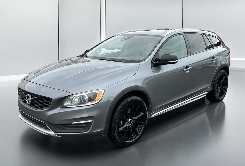 2017 Volvo V60 Cross Country T5 Premier AWD