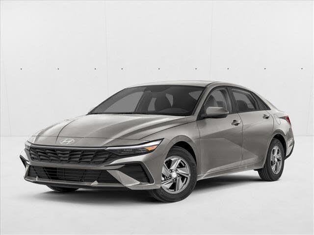 2025 Hyundai Elantra SE FWD
