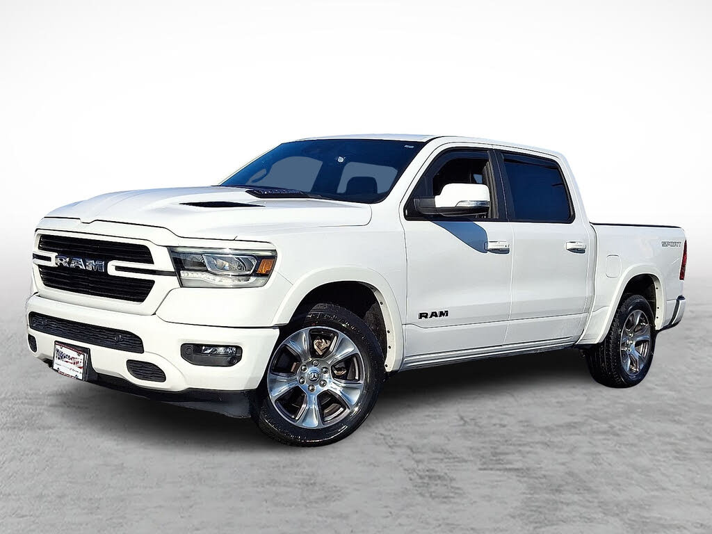 2022 RAM 1500 Laramie Crew Cab 4WD