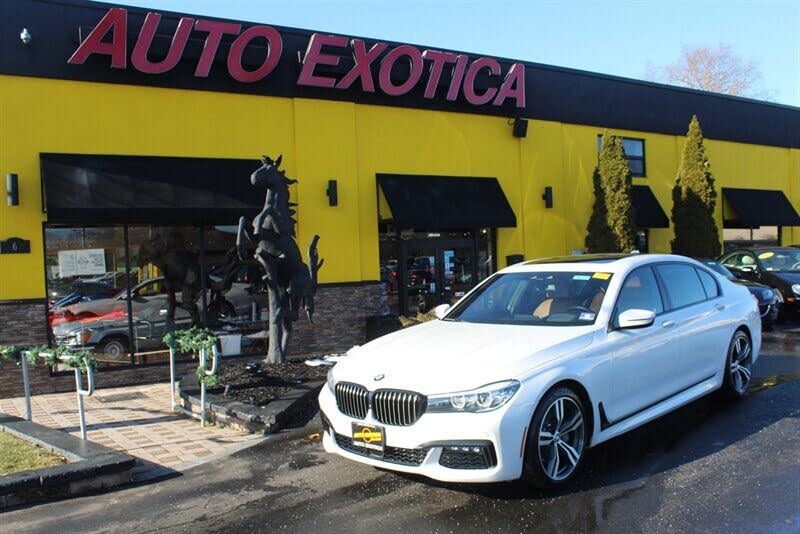 2019 BMW 7 Series 740i RWD