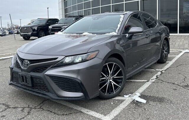 2024 Toyota Camry SE Nightshade FWD
