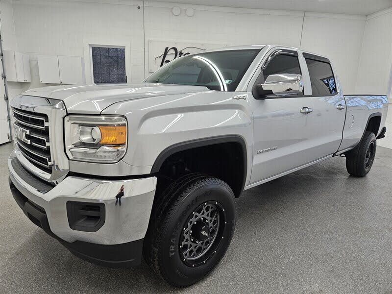 2016 GMC Sierra 2500HD Base Crew Cab SB 4WD