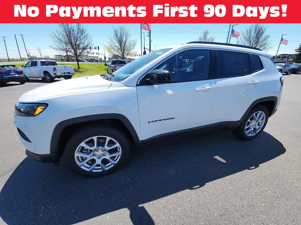 2024 Jeep Compass Latitude Lux 4WD