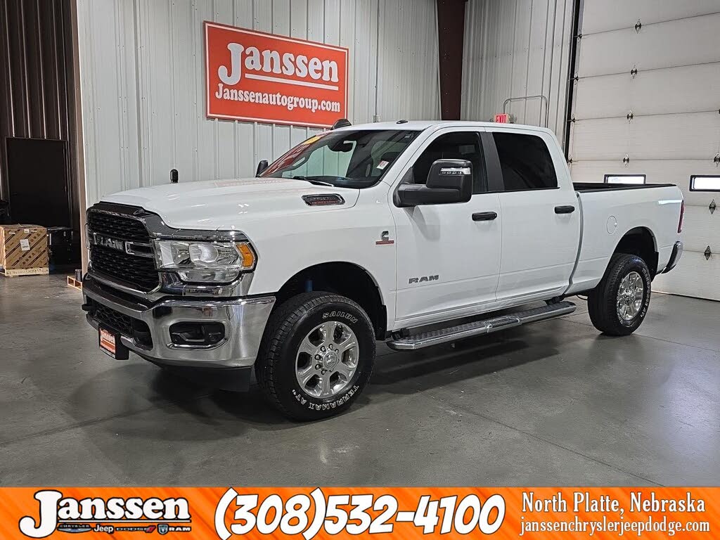 2024 RAM 2500 Big Horn Crew Cab 4WD