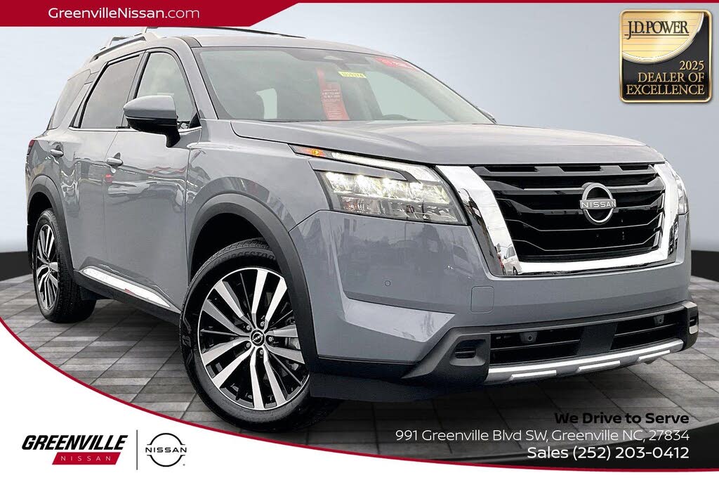 2025 Nissan Pathfinder Platinum FWD