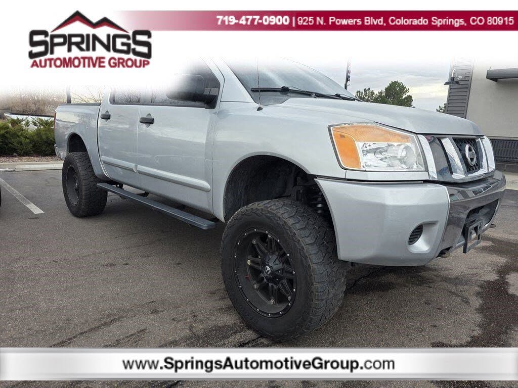 2010 Nissan Titan SE Crew Cab 4WD