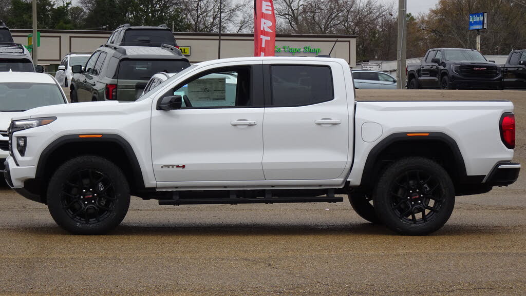 2026 GMC Canyon AT4 Crew Cab 4WD