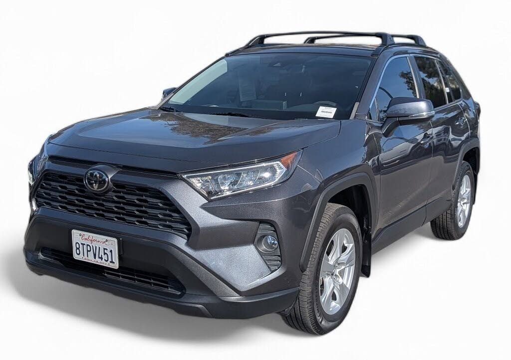 2021 Toyota RAV4 XLE FWD