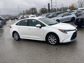 Toyota Corolla LE FWD