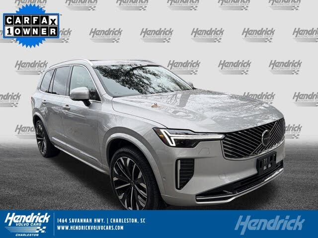 2025 Volvo XC90 B5 Plus Bright Theme 7-Passenger AWD