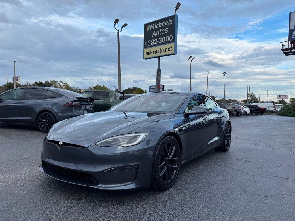 2023 Tesla Model S Plaid AWD