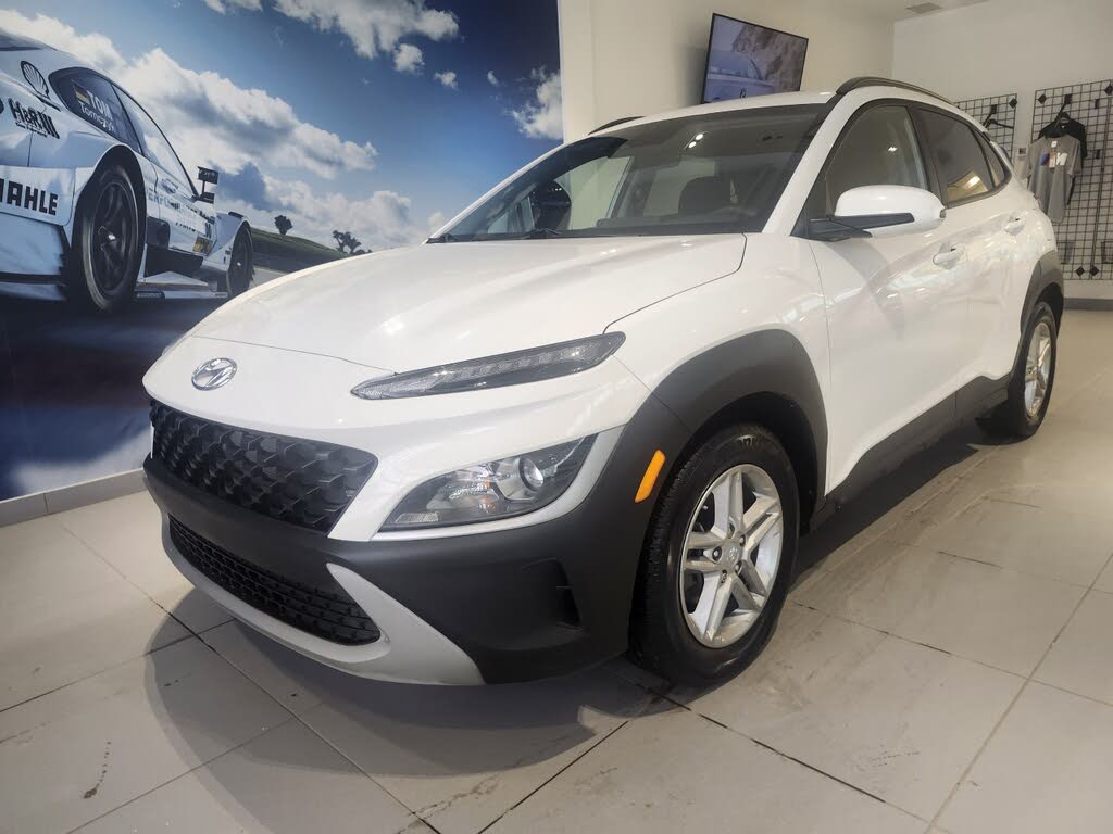 2022 Hyundai Kona Essential FWD