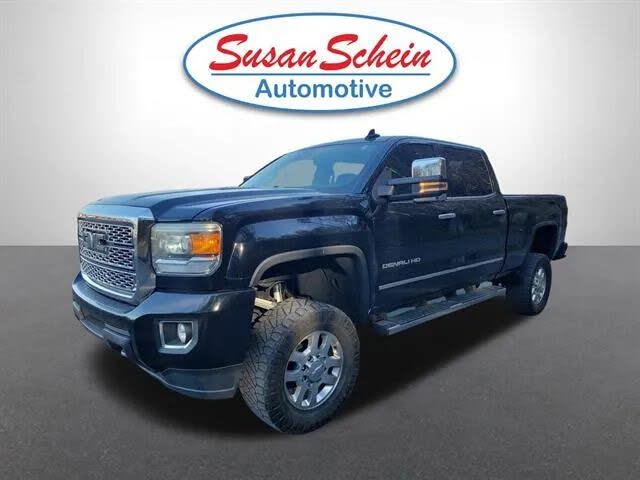 2018 GMC Sierra 2500HD Denali Crew Cab SB 4WD