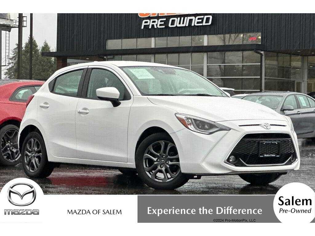 2020 Toyota Yaris FWD