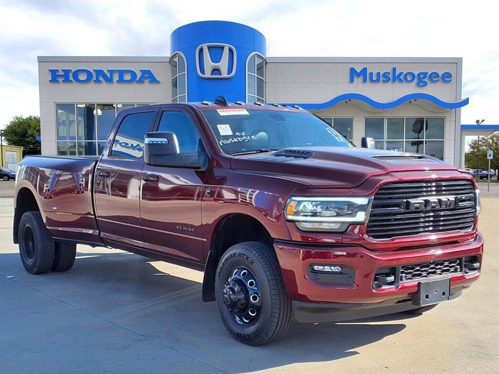 2024 RAM 3500 Laramie Crew Cab LB DRW 4WD