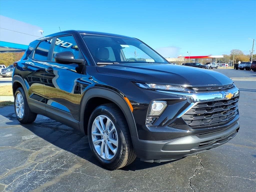 2025 Chevrolet Trailblazer LS FWD