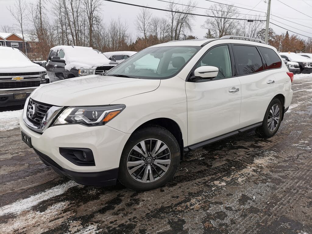 2017 Nissan Pathfinder SL 4WD