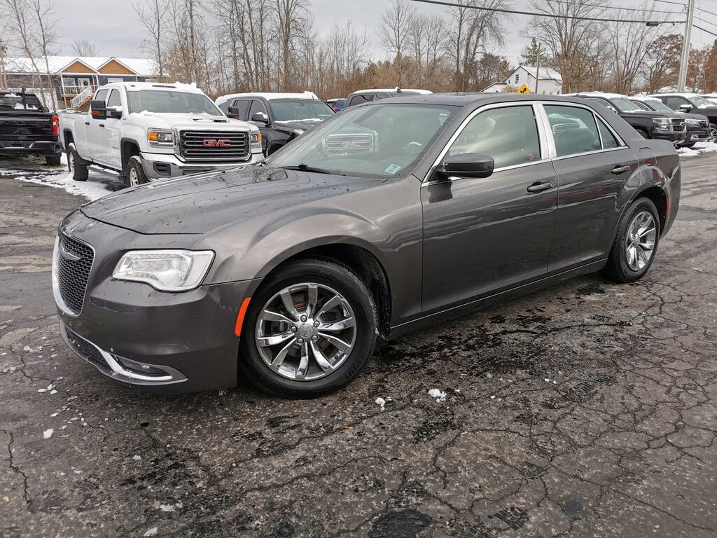 Chrysler 300 Touring RWD 2018