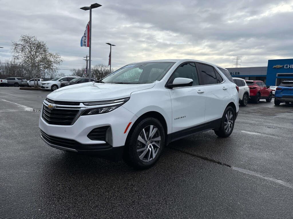 2024 Chevrolet Equinox LT FWD with 1LT