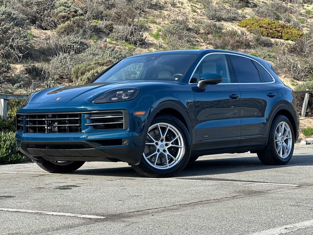 2024 Porsche Cayenne S AWD