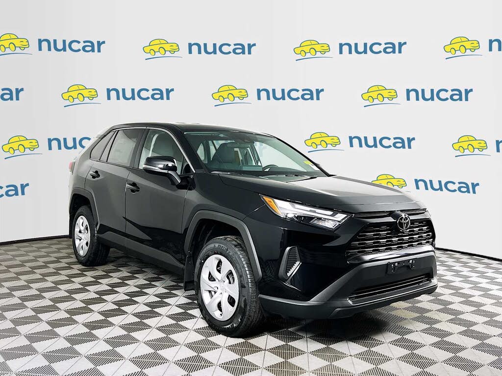 2025 Toyota RAV4 LE AWD