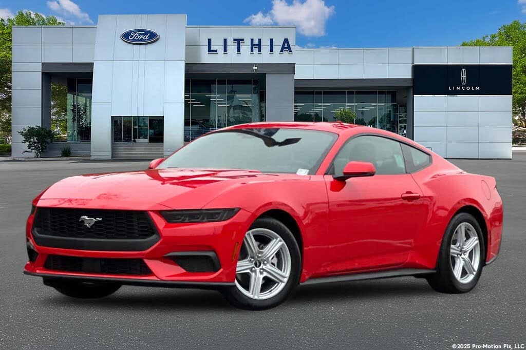 2026 Ford Mustang EcoBoost Fastback RWD