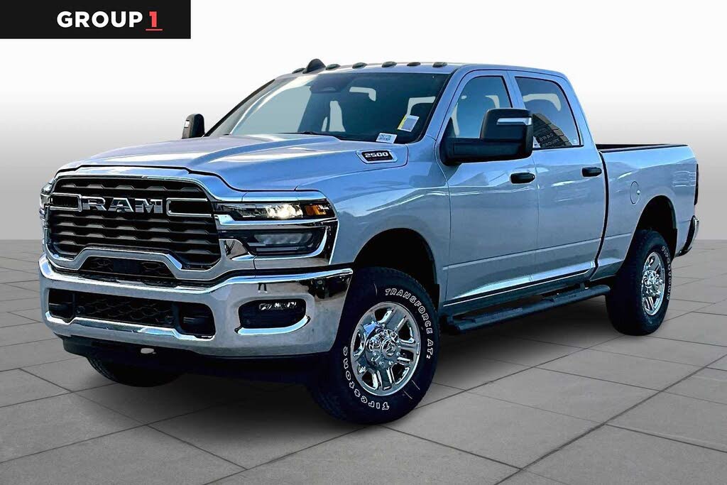 2026 RAM 2500 Tradesman Crew Cab 4WD