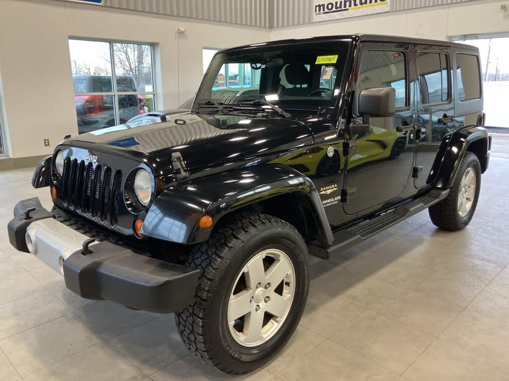 2012 Jeep Wrangler Unlimited Sahara 4WD