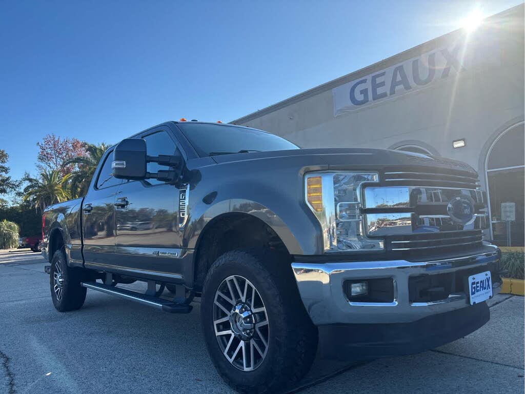 2017 Ford F-250 Super Duty Lariat Crew Cab 4WD