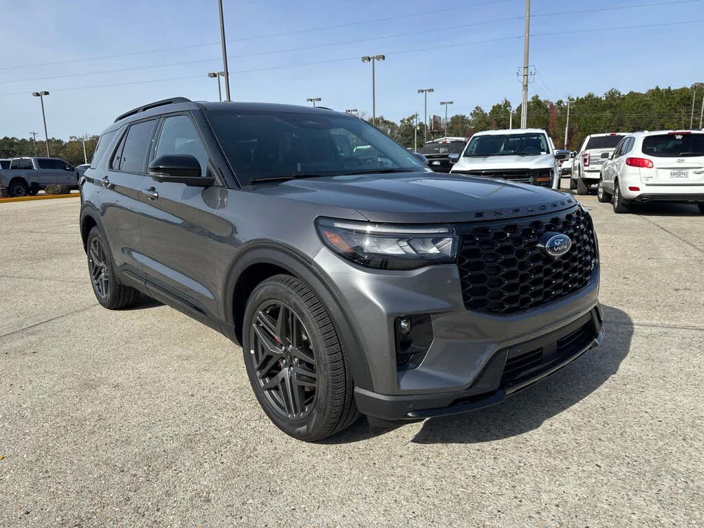 2025 Ford Explorer ST AWD