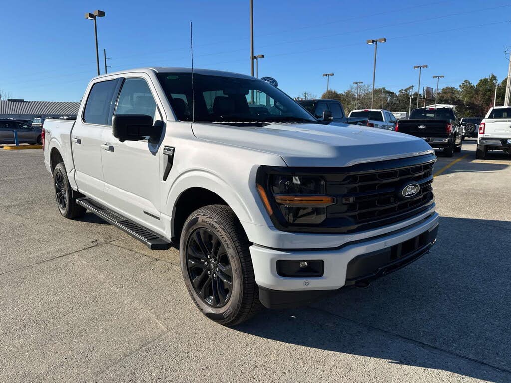 2025 Ford F-150 XLT SuperCrew 4WD