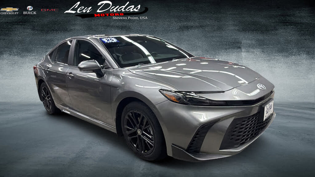 2025 Toyota Camry SE AWD