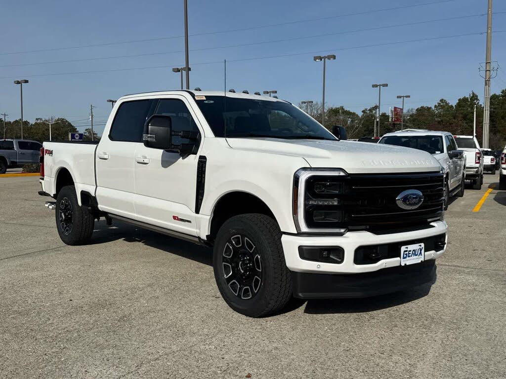 2026 Ford F-250 Super Duty Platinum Crew Cab 4WD