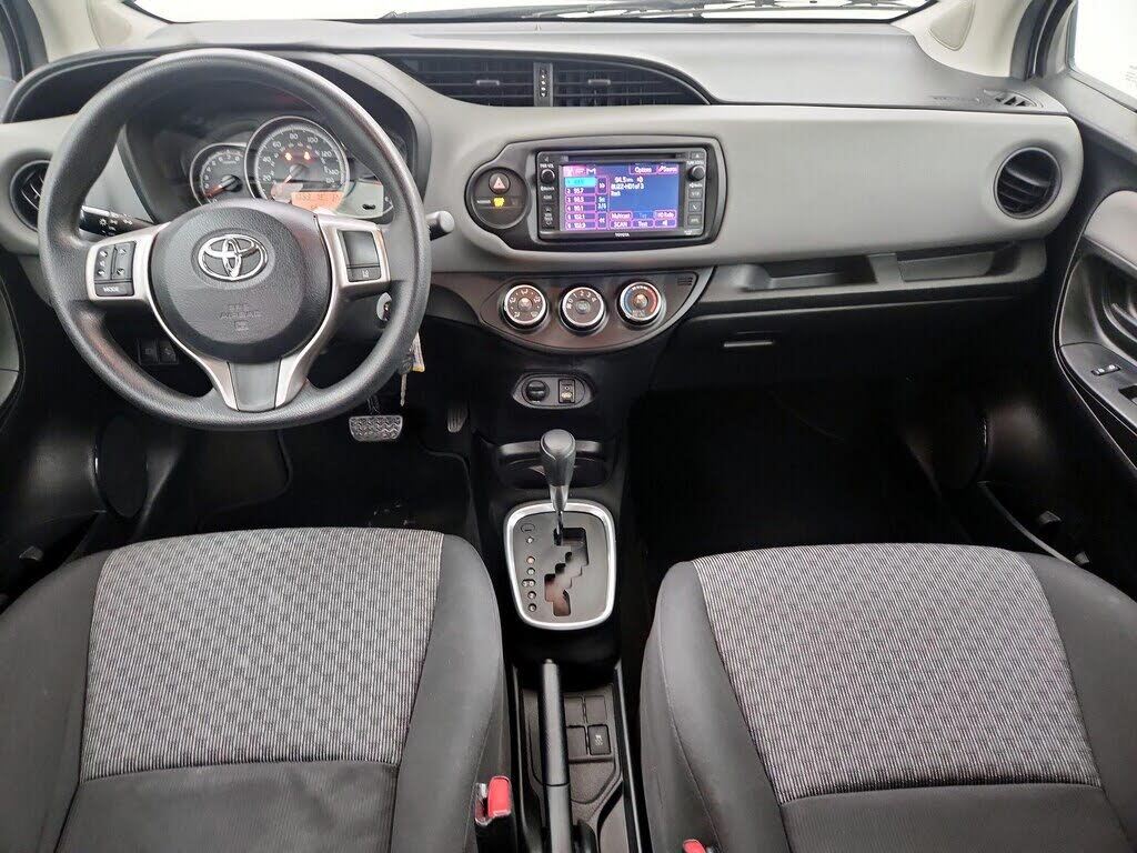 2017 Toyota Yaris L 2dr Hatchback