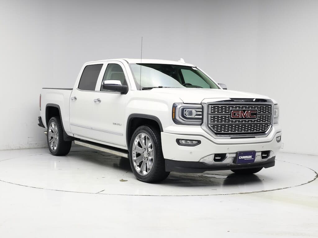 2018 GMC Sierra 1500 Denali Crew Cab 4WD