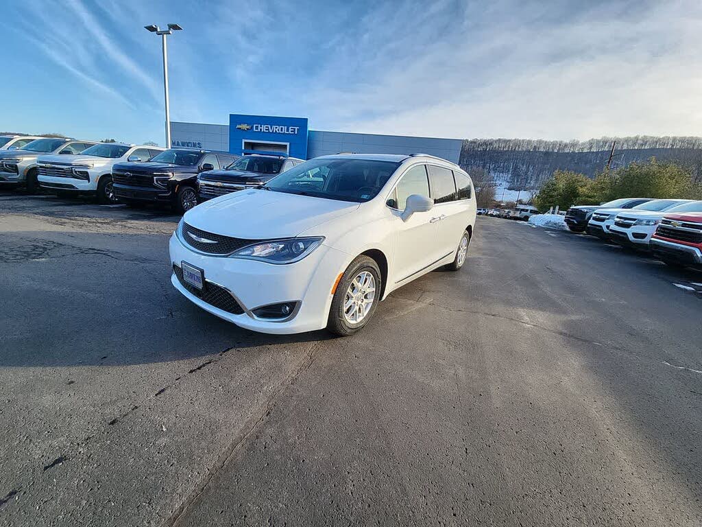 2020 Chrysler Pacifica Touring L FWD