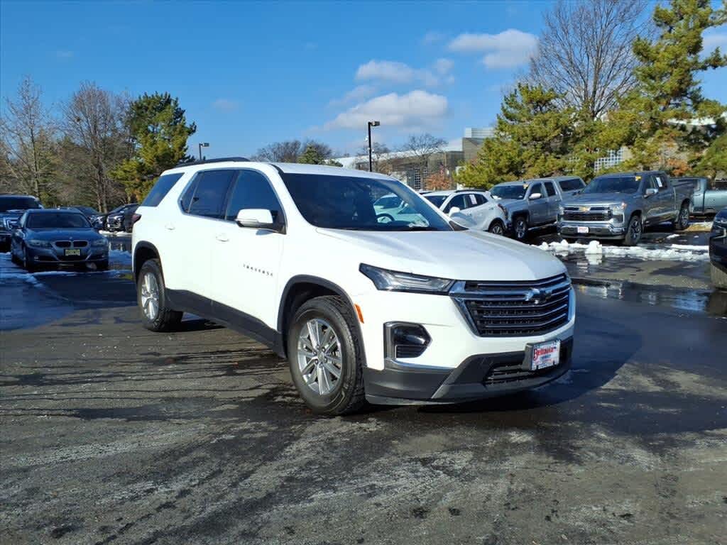 2023 Chevrolet Traverse LT Leather AWD