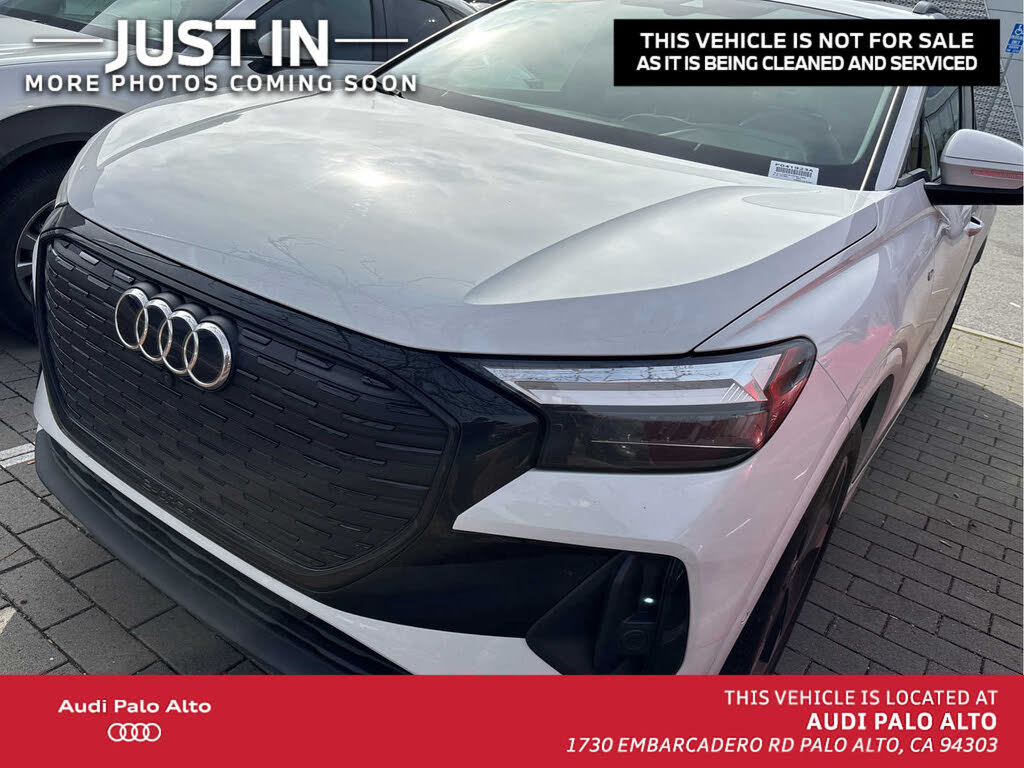 2024 Audi Q4 e-tron quattro Premium Plus 55