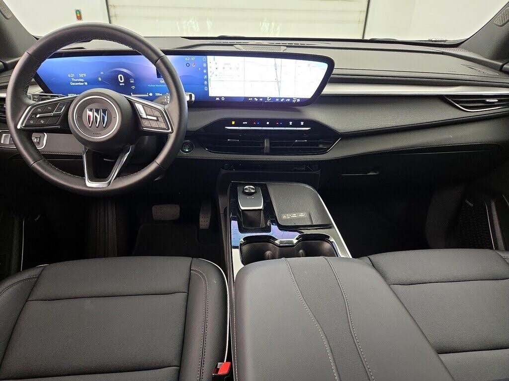 2025 Buick Enclave Preferred FWD