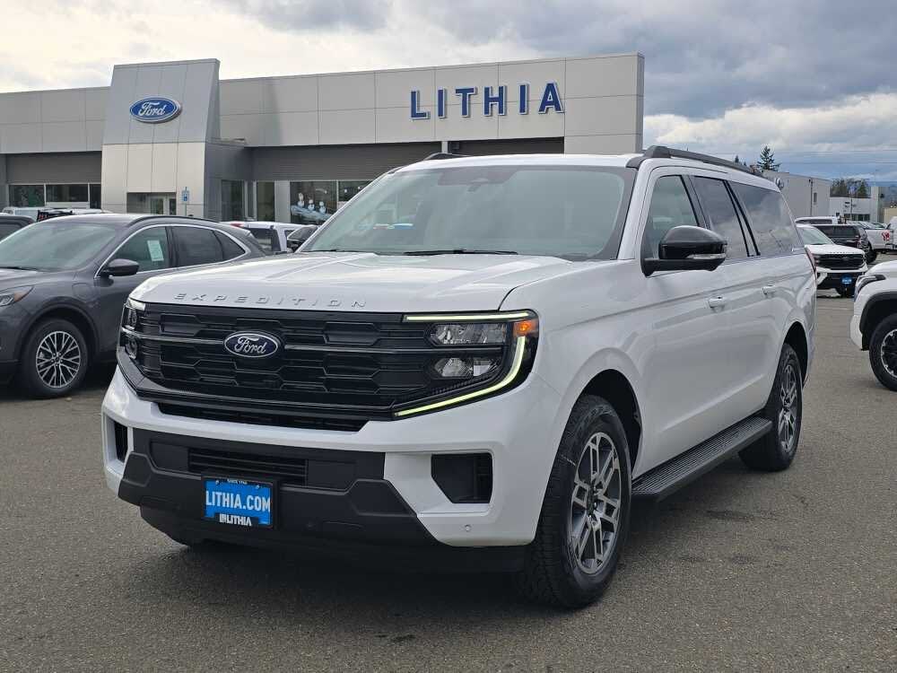 2025 Ford Expedition MAX Active 4WD