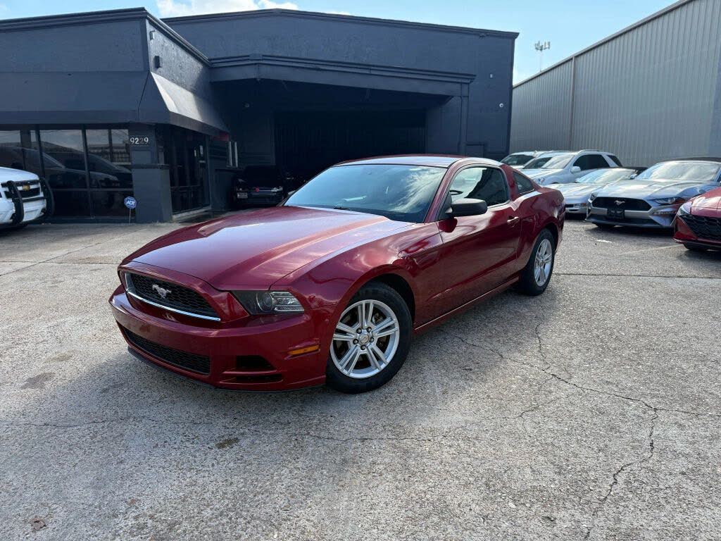 2014 Ford Mustang V6 Coupe RWD