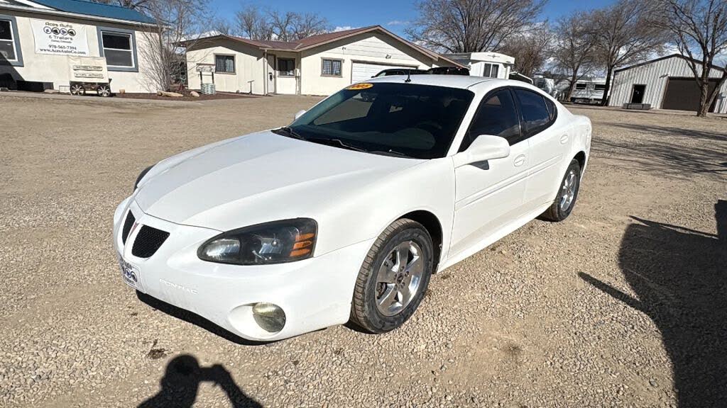 2005 Pontiac Grand Prix Base