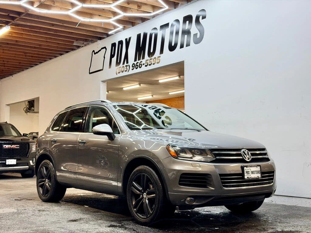 2013 Volkswagen Touareg TDI Sport