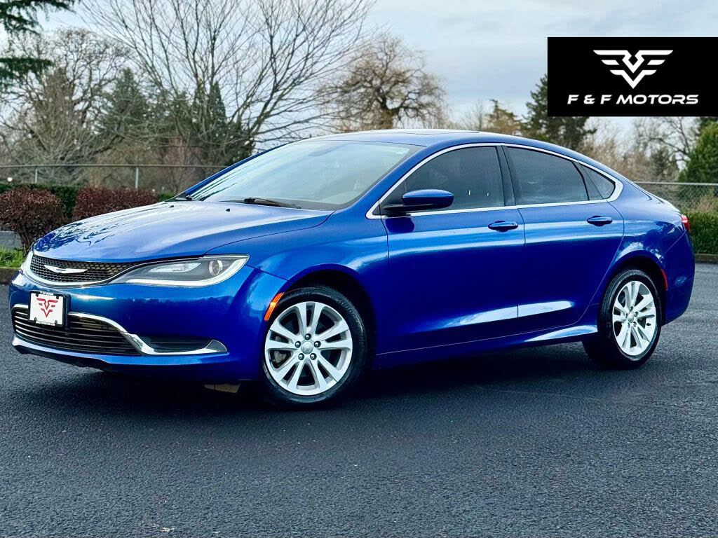 2015 Chrysler 200 Limited Sedan FWD