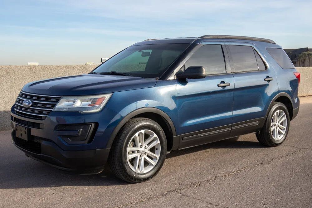 2016 Ford Explorer Base