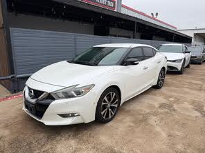 Nissan Maxima SV