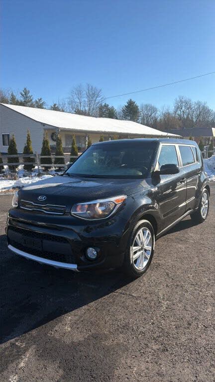 2017 Kia Soul +