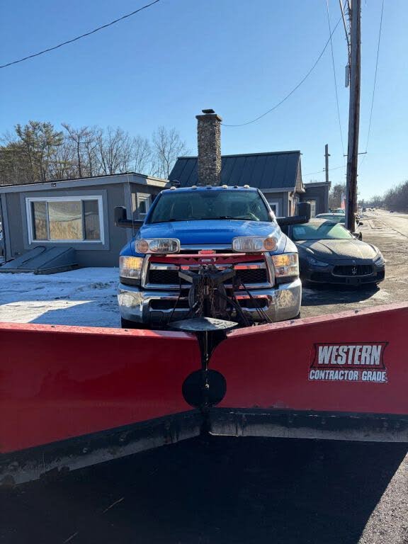 2017 RAM 2500 Tradesman Crew Cab LB 4WD