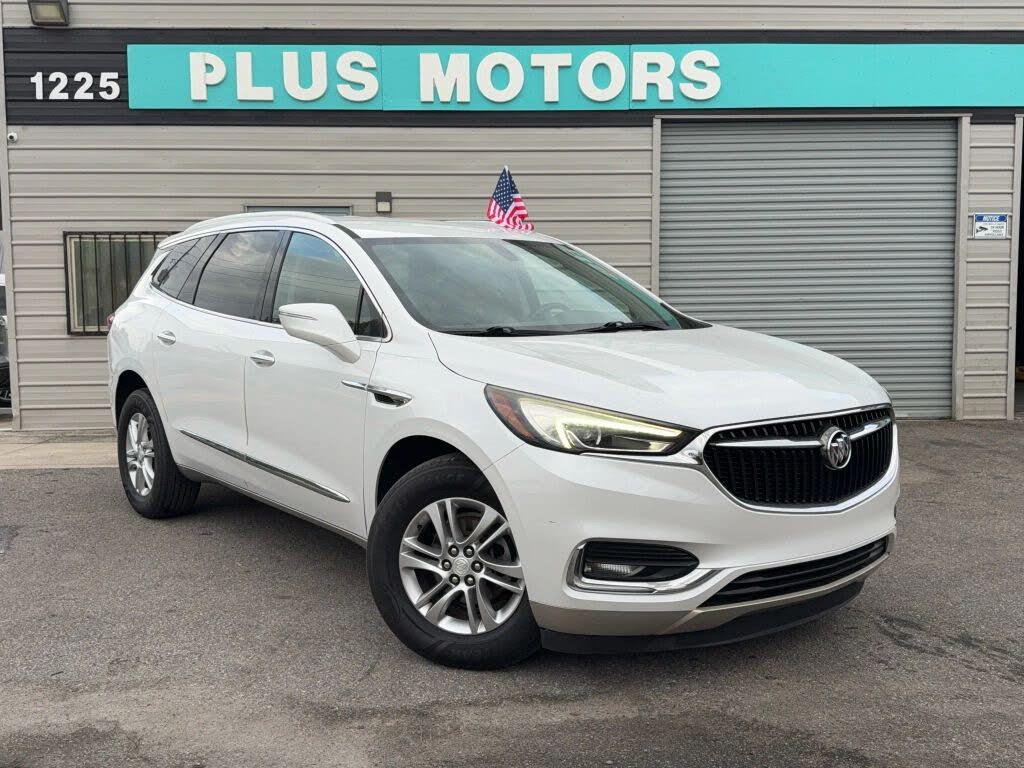 2018 Buick Enclave Essence FWD