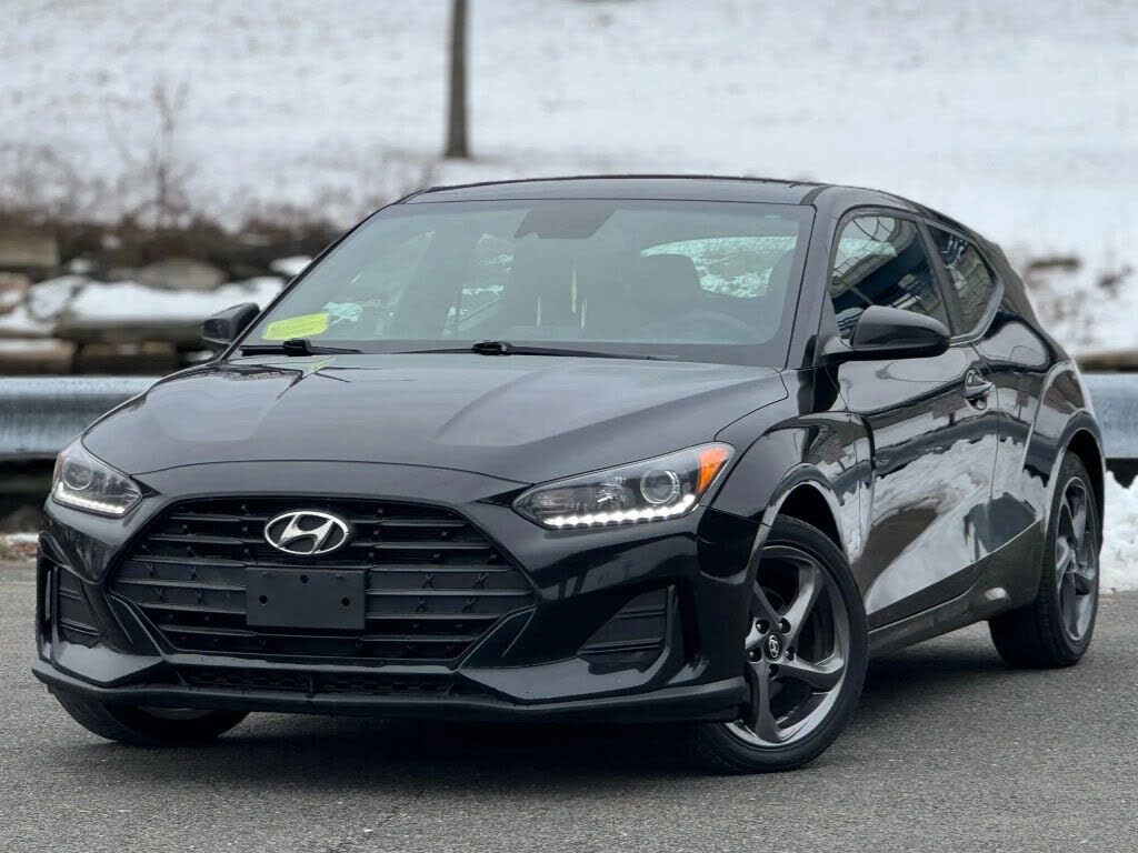 2019 Hyundai Veloster Premium FWD